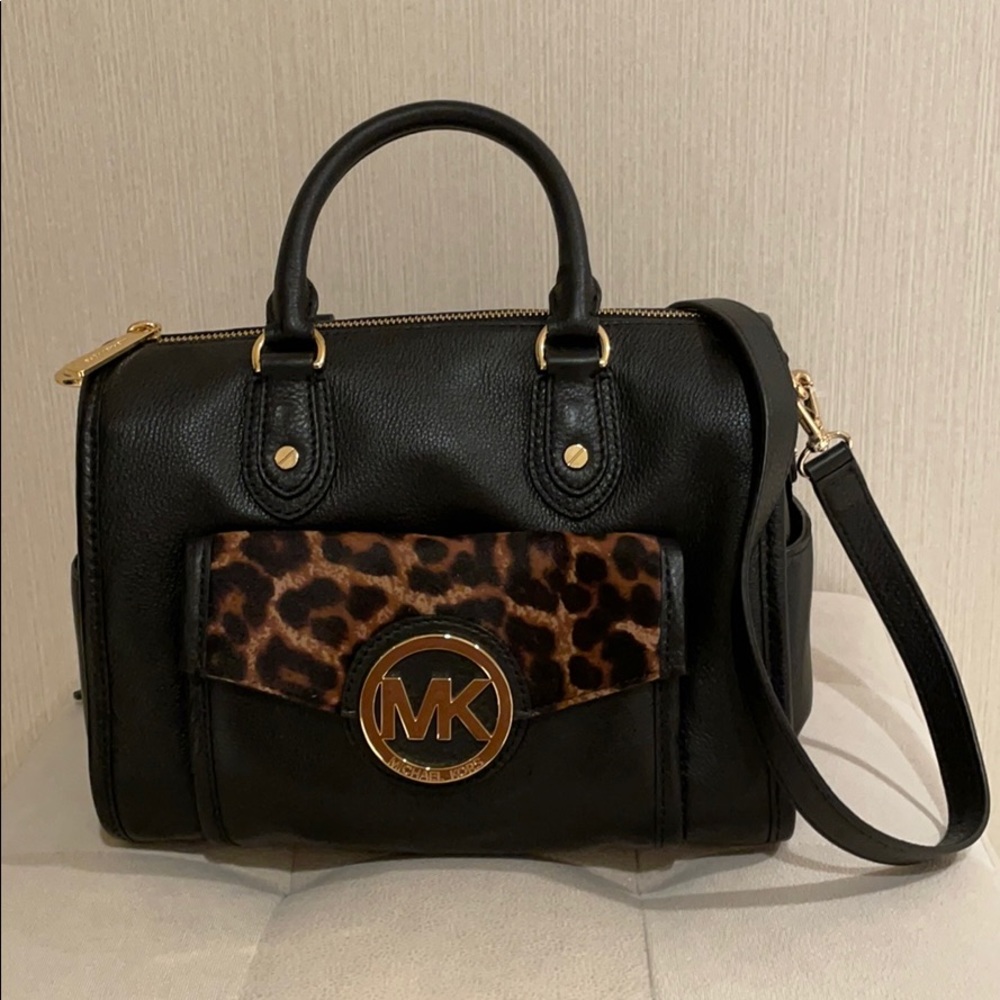 Michael Kors Medium Leather Shoulder Satchel